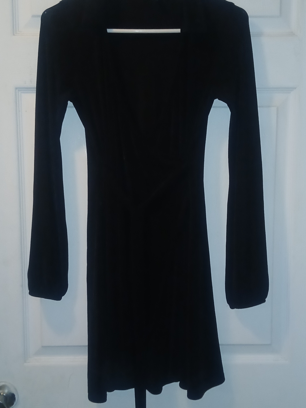 wild fable Black Long-Sleeve V-Neck Dress